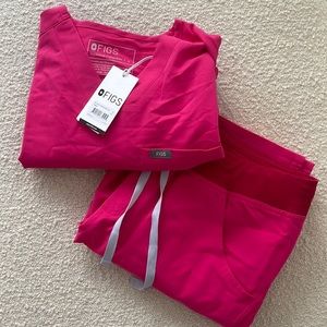 hot pink set men’s size s chistec top and size medium unknown style pants